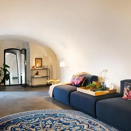 Loft 188 Luxury Apartment Hotel-2